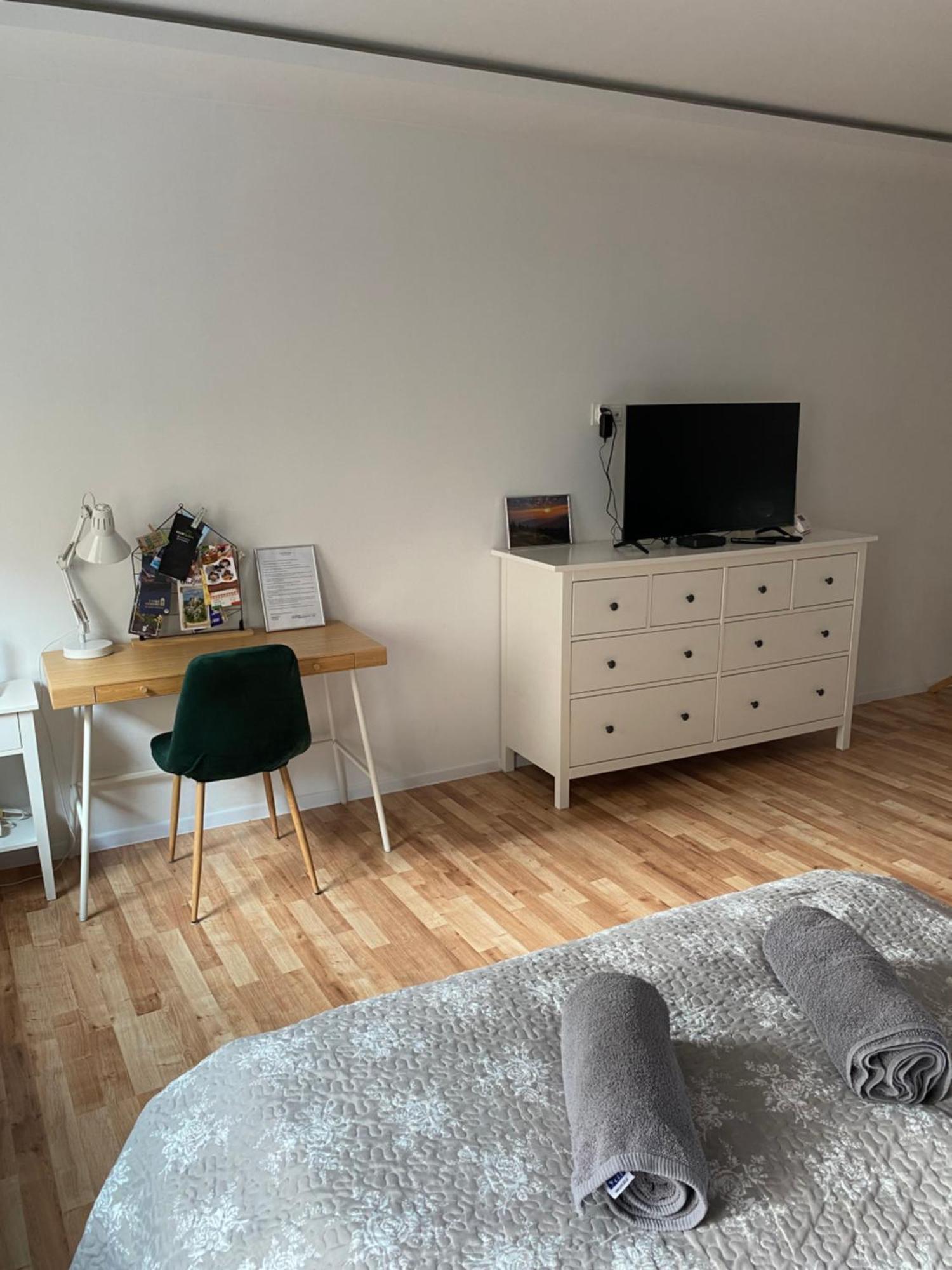 Apartament Pogodny 옐레니아구라 외부 사진